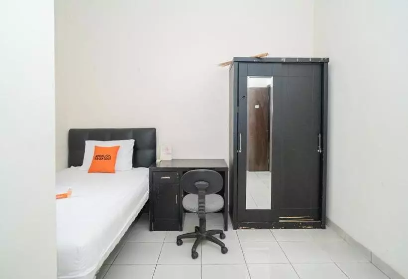 Hotel Koolkost @ Anggrek Residence Serpong