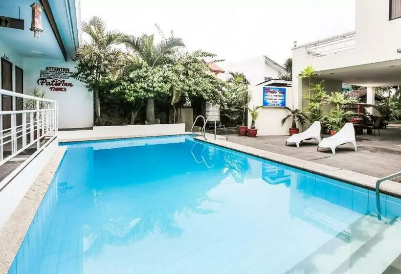 ホテル Oyo 245 Patio Inn