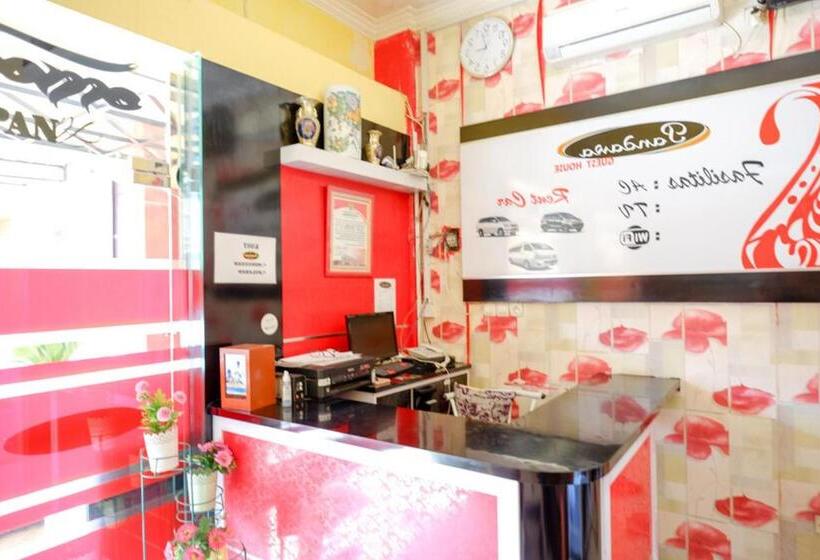 בית מלון כפרי Pandawa Guest House At Ngaliyan Square Mitra Reddoorz