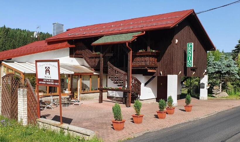 膳宿费 Penzion U Dvou Pánů