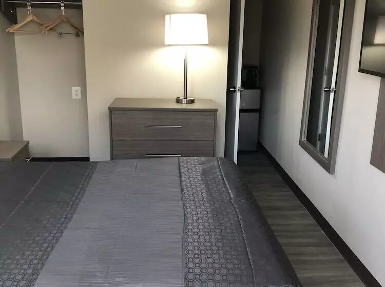 Trolley Stop Motel, Media ,near Phl Airport Pa