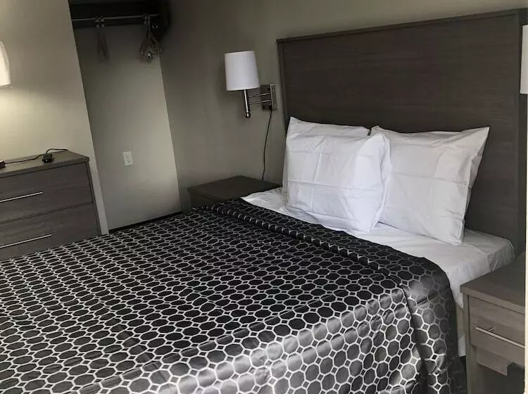 Trolley Stop Motel, Media ,near Phl Airport Pa