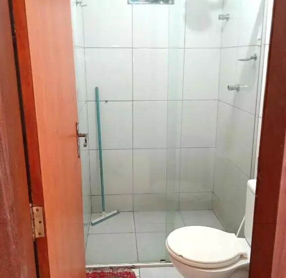 هاستل La Perla