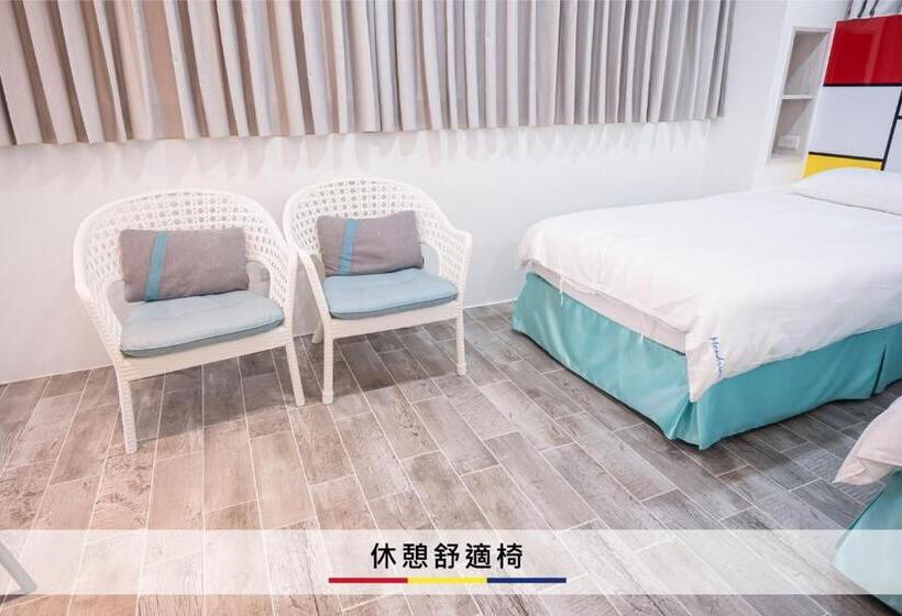 تختخواب و صبحانه 蒙德里安山水民宿