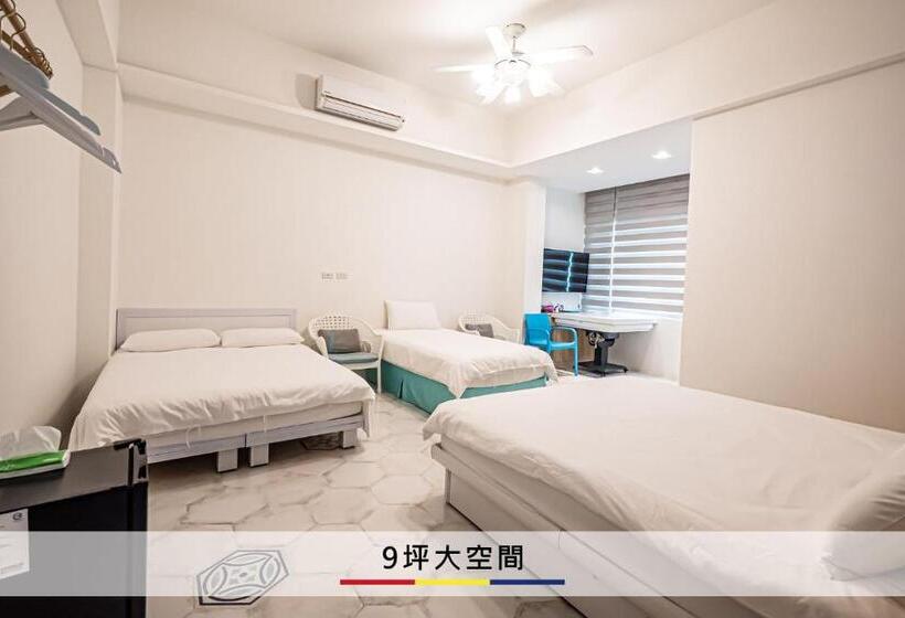 تختخواب و صبحانه 蒙德里安山水民宿