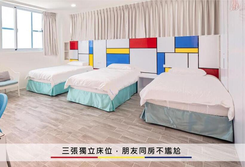 تختخواب و صبحانه 蒙德里安山水民宿