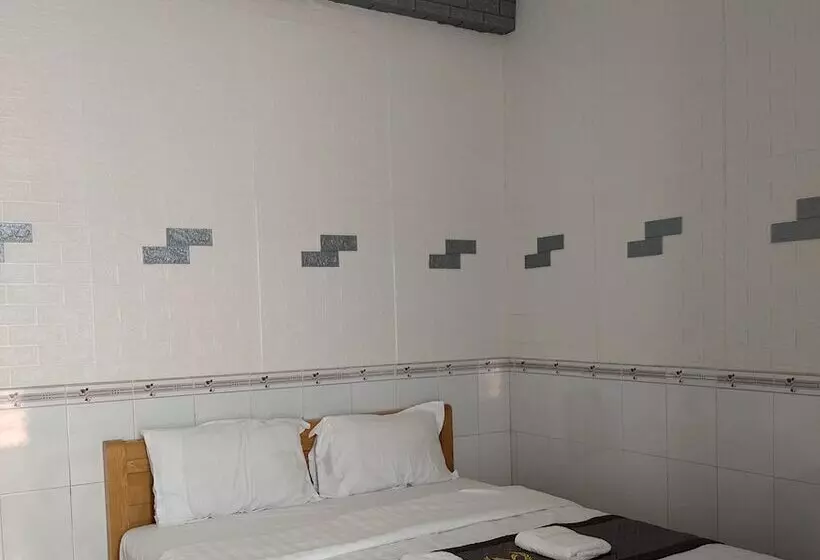 هتل Khách Sạn Hoa Anh Anh