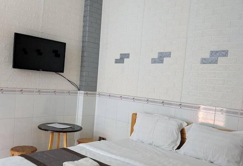 هتل Khách Sạn Hoa Anh Anh