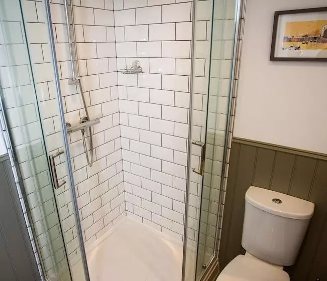 Hotelli The George Inn