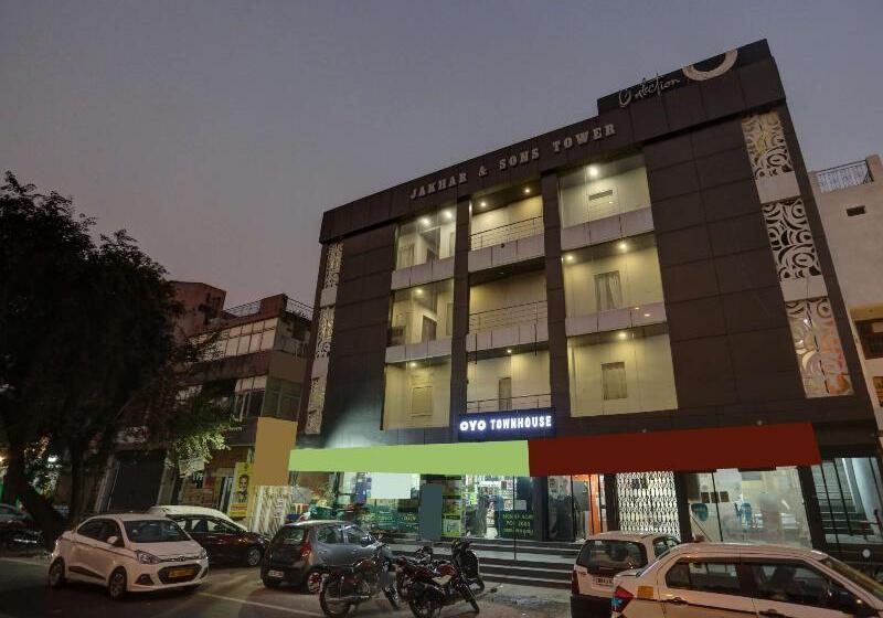 Otel Townhouse Nangal Raya Pankha Road