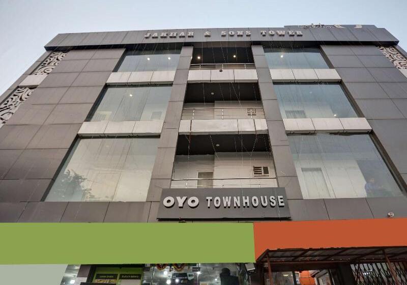 Otel Townhouse Nangal Raya Pankha Road