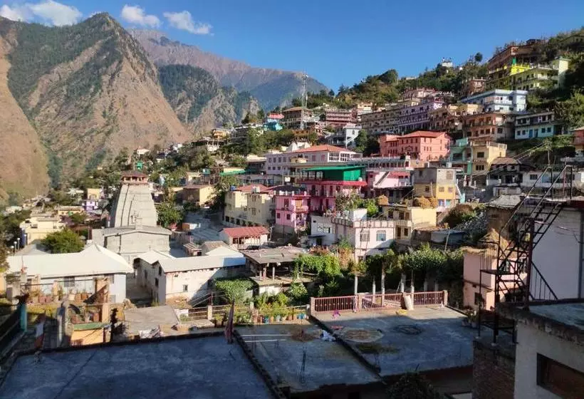 هتل Uday Palace Joshimath