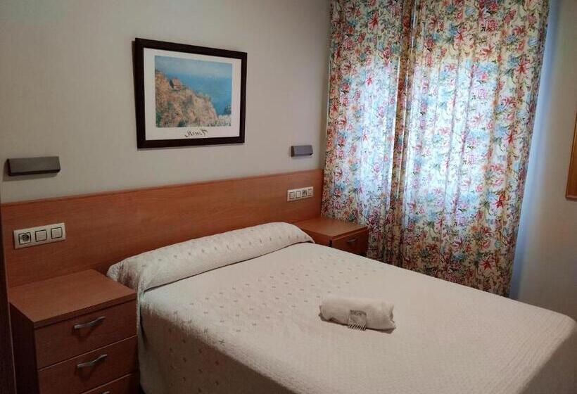 پانسیون Casa Tito