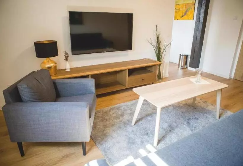 ペンション Penzión átrium