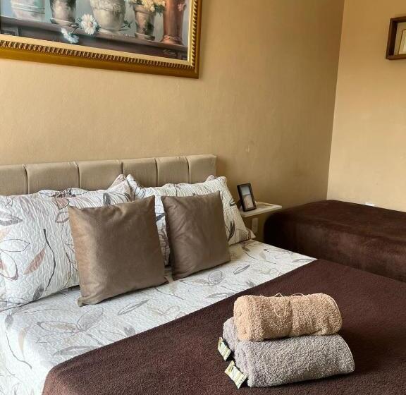 بنسيون Suítes Brandi