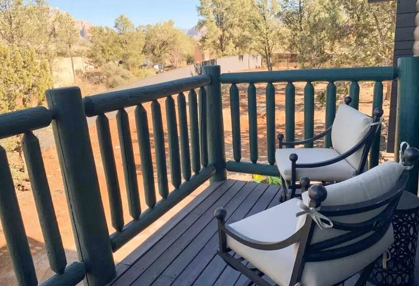 تختخواب و صبحانه The Sedona Dream Maker