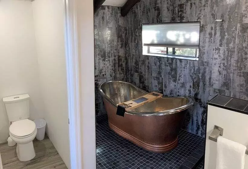 تختخواب و صبحانه The Sedona Dream Maker