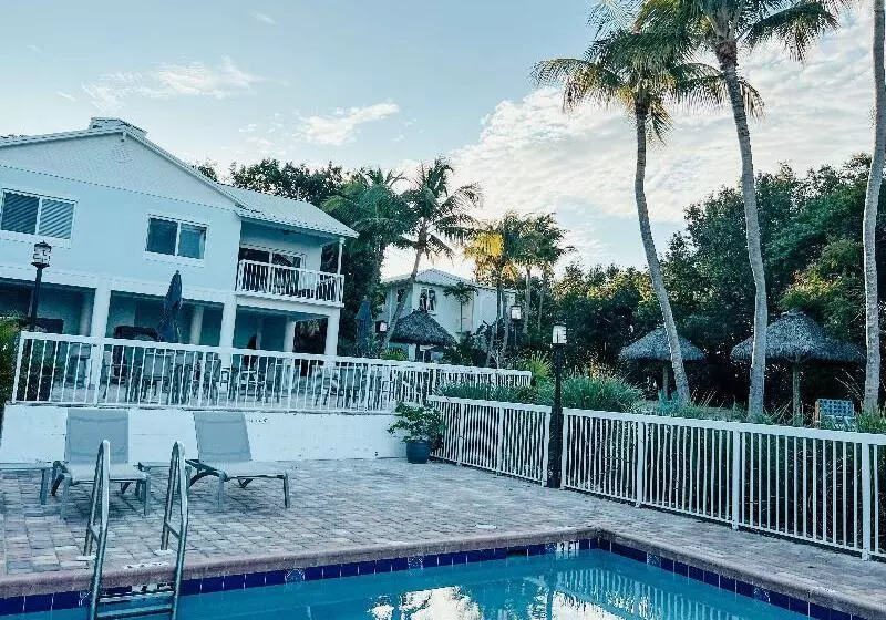 호텔 Bayside Inn Key Largo