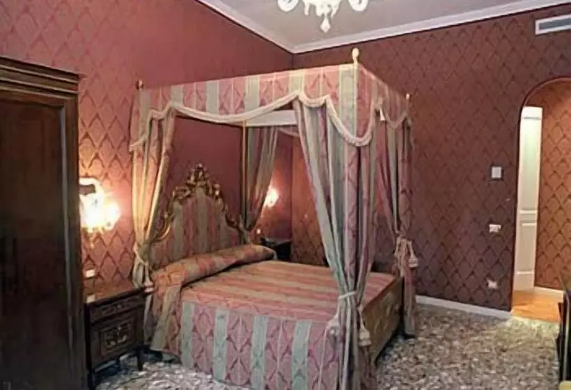 هتل Casa Pisani Canal