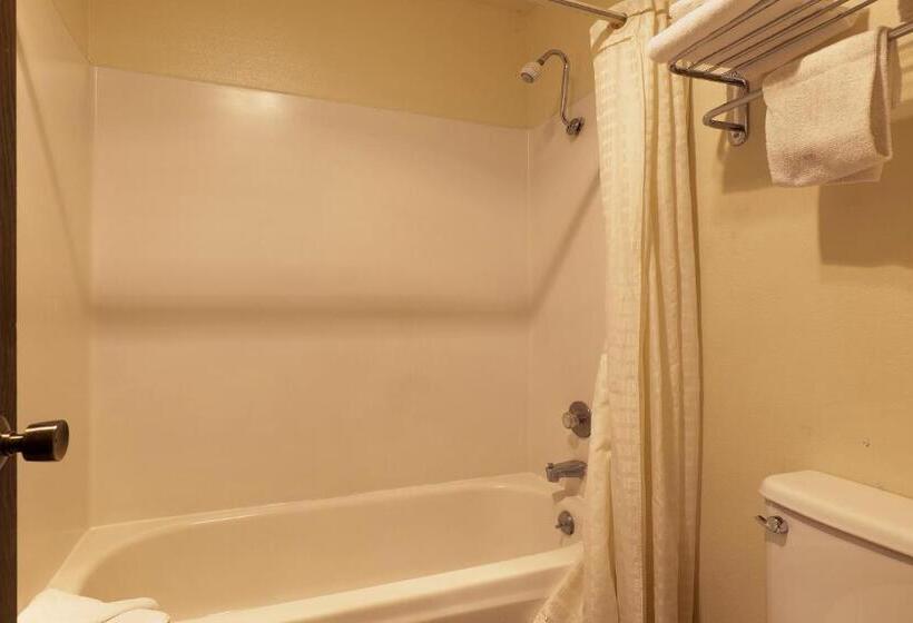 Otel Chehalis I5 South