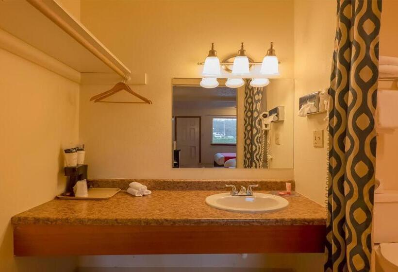 Otel Chehalis I5 South