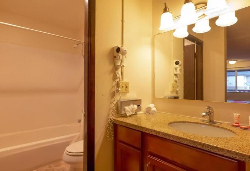 Otel Chehalis I5 South