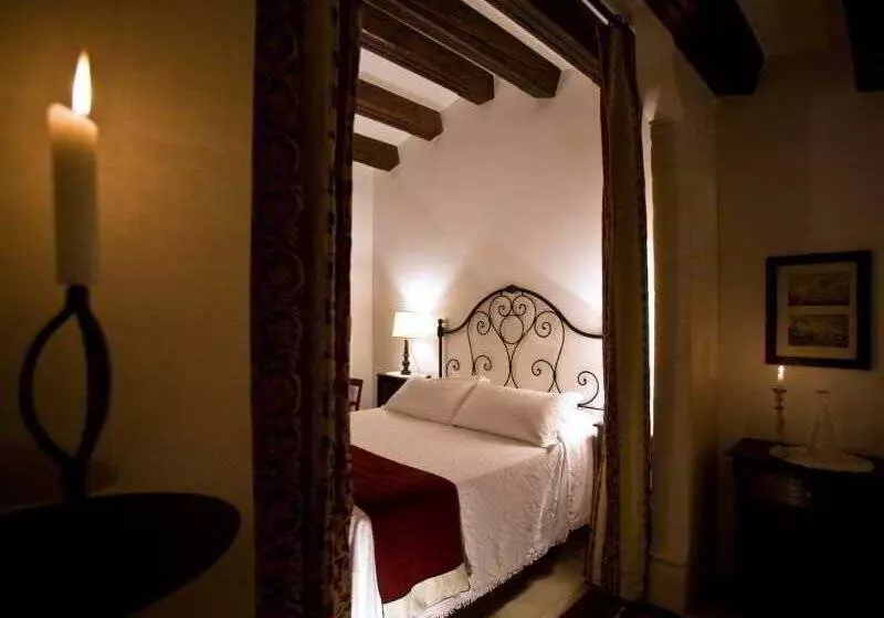 ホテル Eremo Della Giubiliana