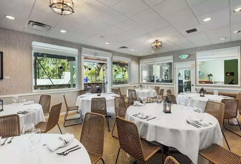 Hotel Hilton Garden Inn Davis Downtown