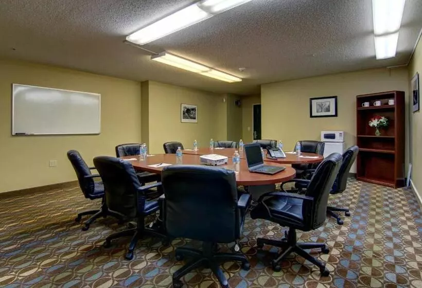 Szálloda Intown Suites Extended Stay Marietta Ga   Roswell Rd