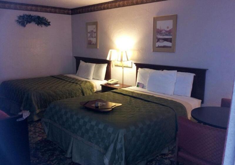 בית מלון כפרי Knights Inn & Suites By Sonesta Pecos