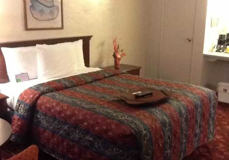 酒店 Knights Inn & Suites By Sonesta Pecos