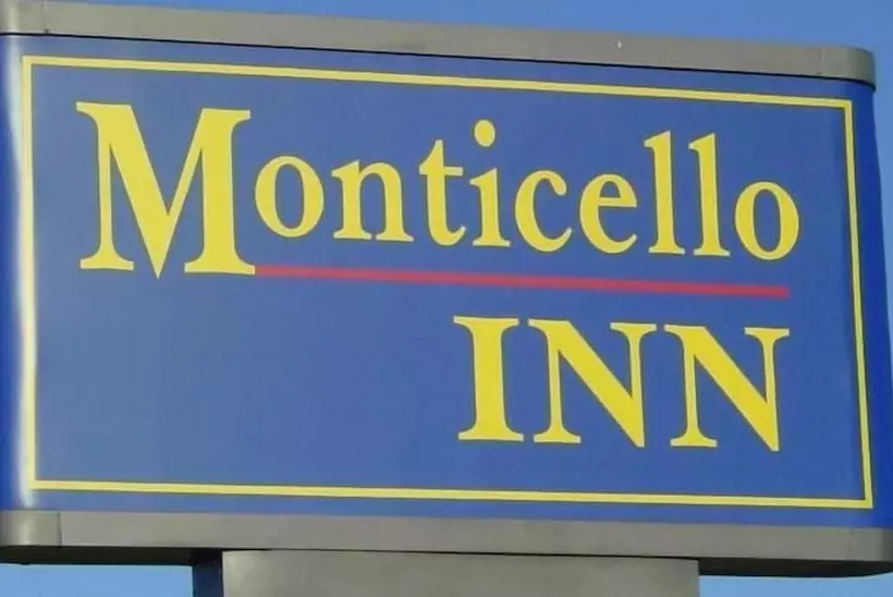 فندق Monticello Inn