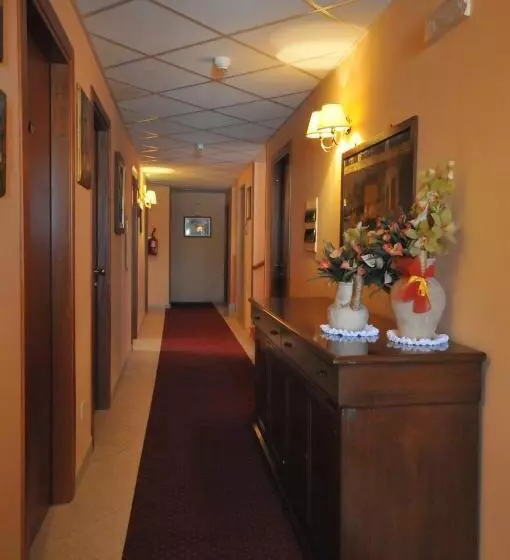 Otel E Appartamenti La Solaria