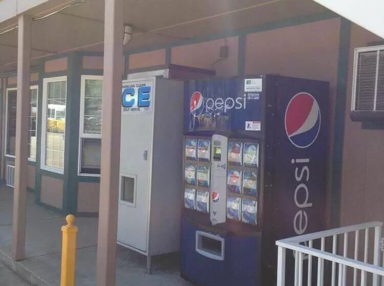 ホテル Sweet Breeze Inn Grants Pass