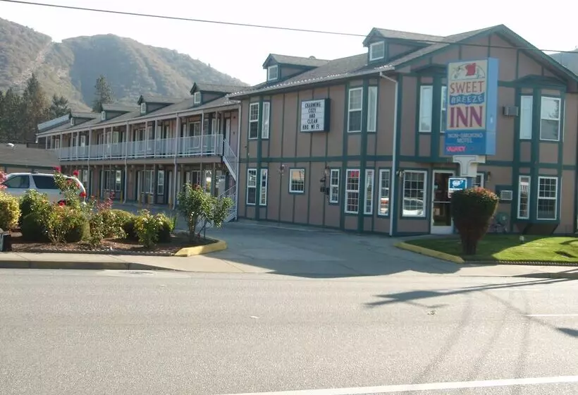 ホテル Sweet Breeze Inn Grants Pass