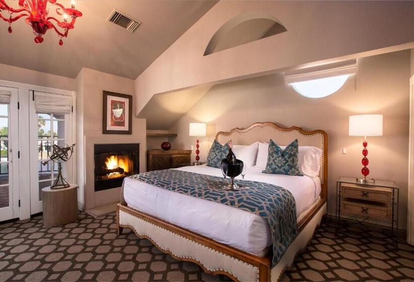 فندق The Chateau At Lake La Quinta