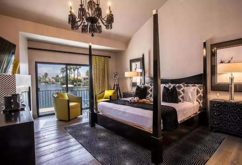 酒店 The Chateau At Lake La Quinta