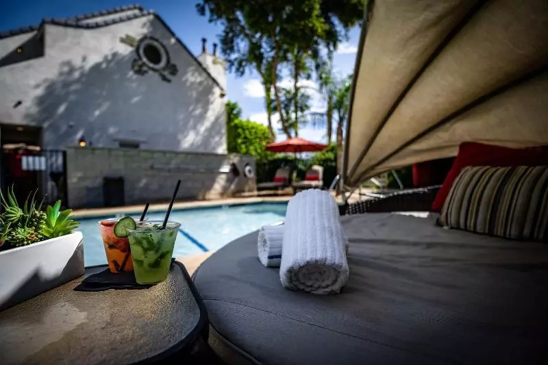 酒店 The Chateau At Lake La Quinta