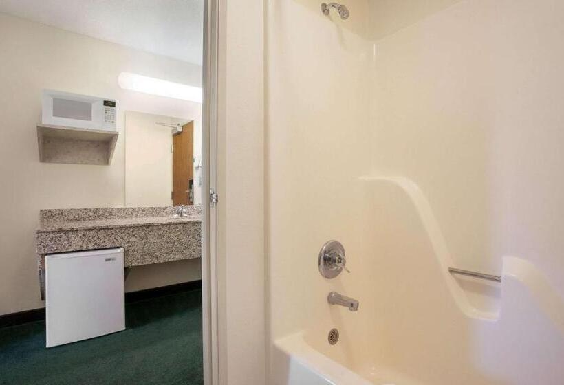 בית מלון כפרי Travelodge By Wyndham Morrill