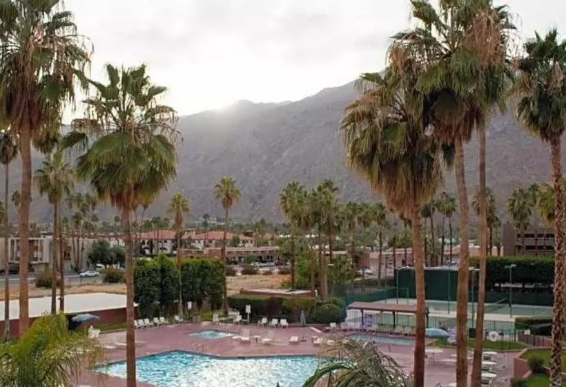 Marquis Villas Resort