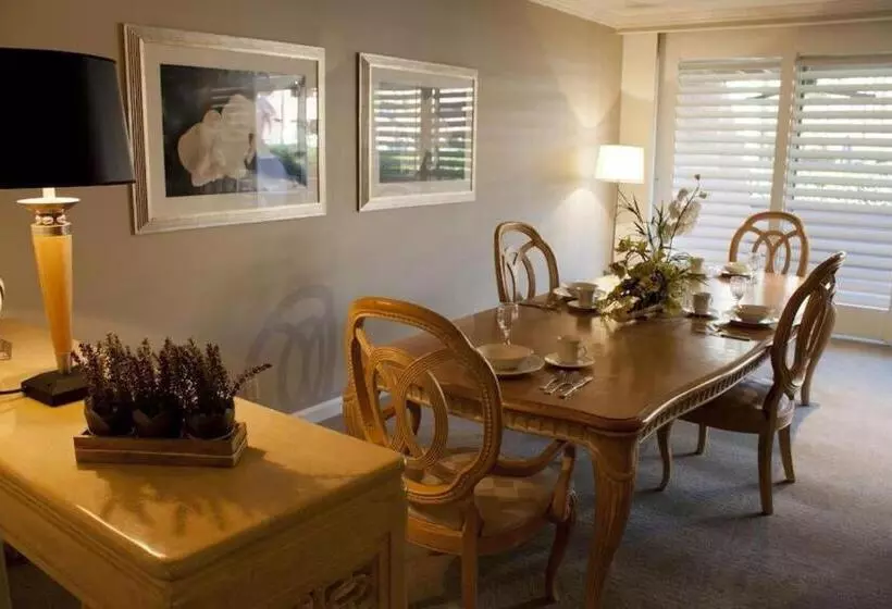 Marquis Villas Resort