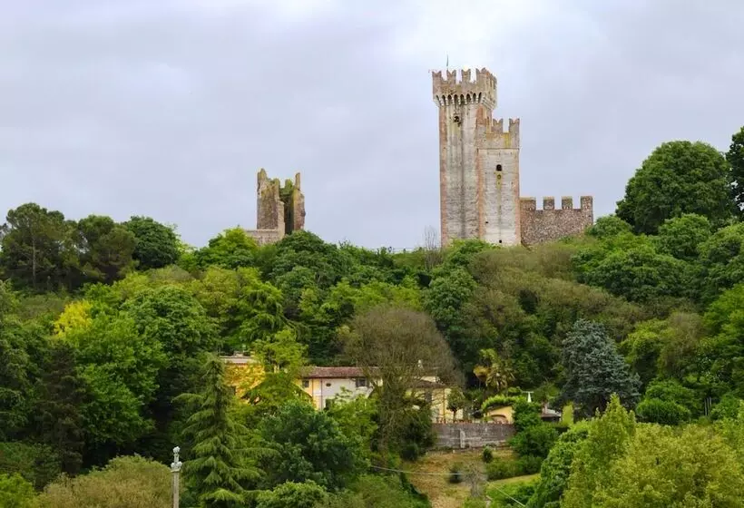 Aamiaismajoitus (B&B) Borgo Stazione Bike Inn