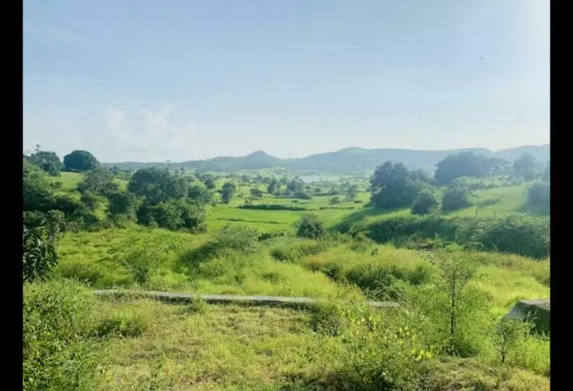 ホテル Bimalfarm At Koroli Hills