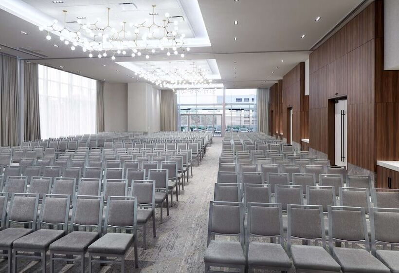 호텔 Homewood Suites By Hilton Montreal Midtown, Quebec, Canada