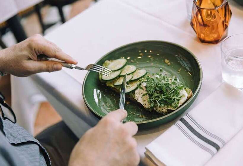 호텔 Homewood Suites By Hilton Montreal Midtown, Quebec, Canada