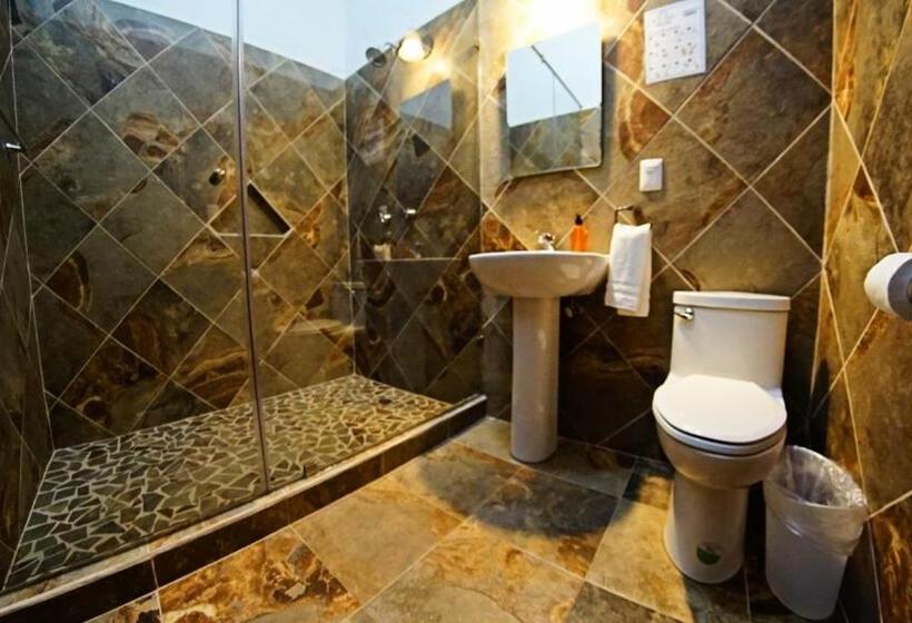 Hotel La Buena Suerte