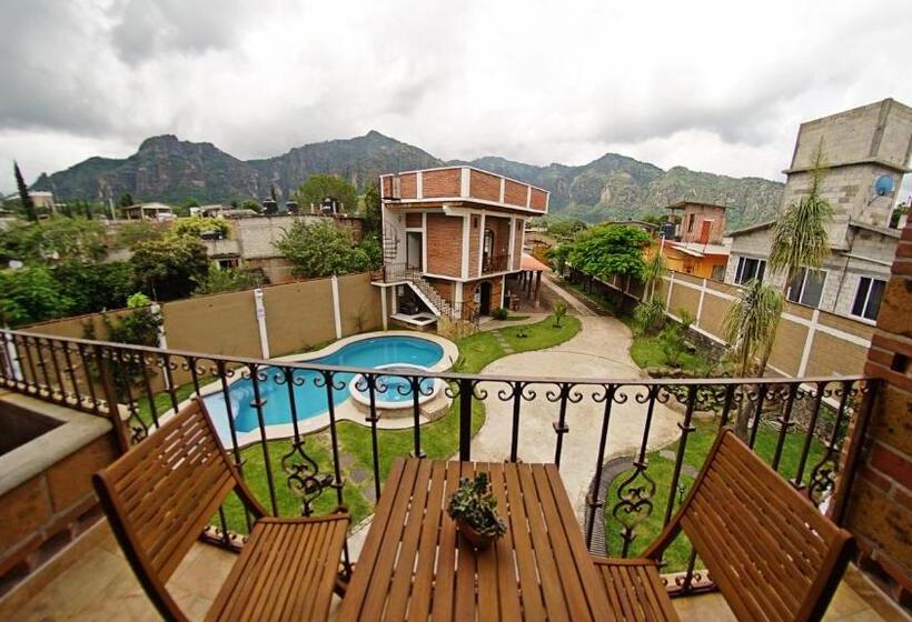 Hotel La Buena Suerte