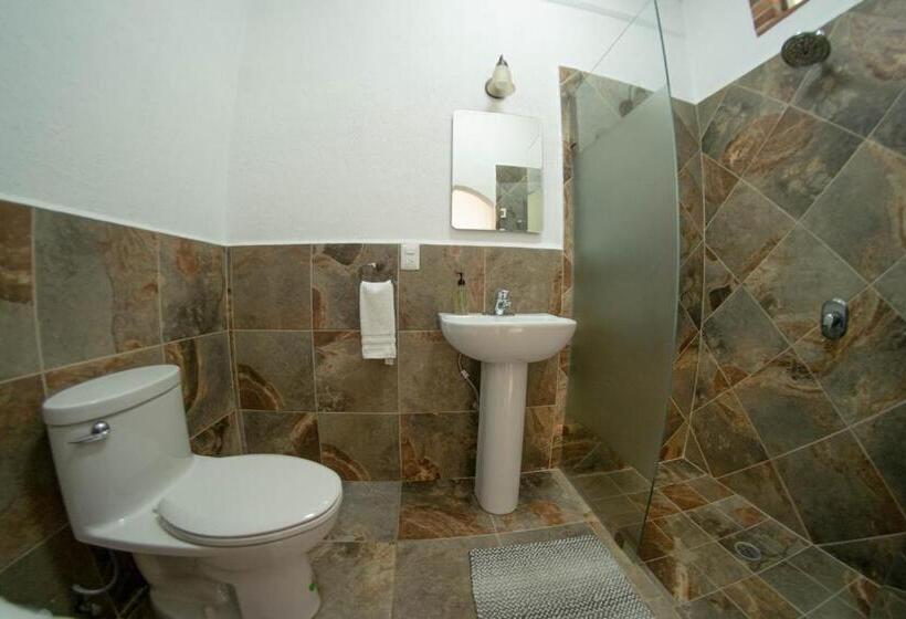 Hotel La Buena Suerte