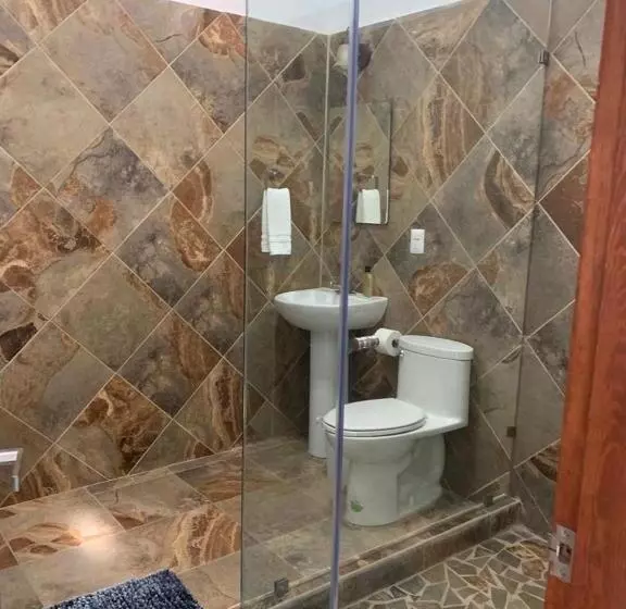 هتل La Buena Suerte