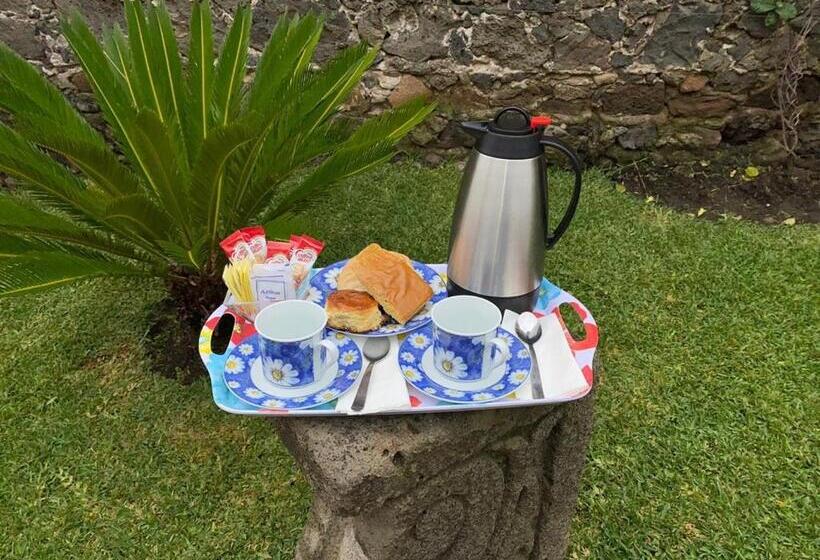 Hotel La Buena Suerte